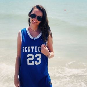 Meet your Posher, Amelia